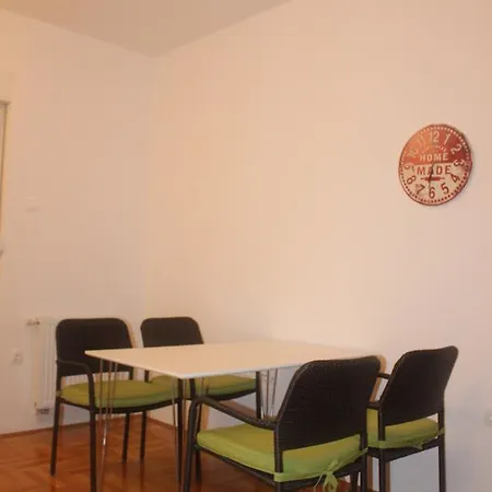 Jednosoban Stan Appartamento Trebinje